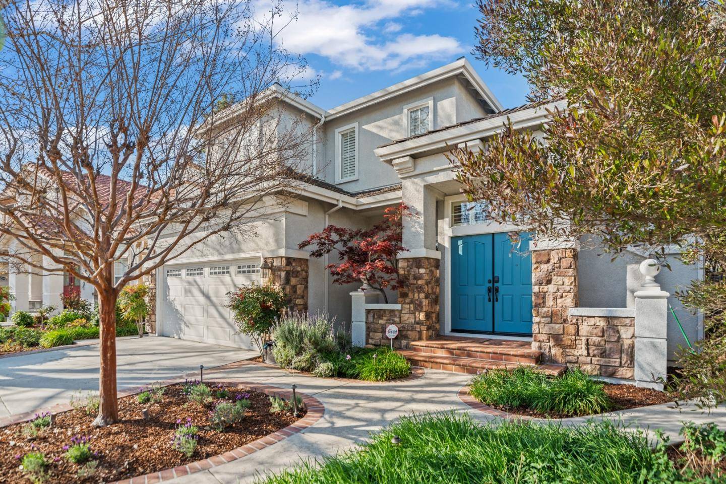 Sunnyvale, CA 94087,525 Hyannis DR