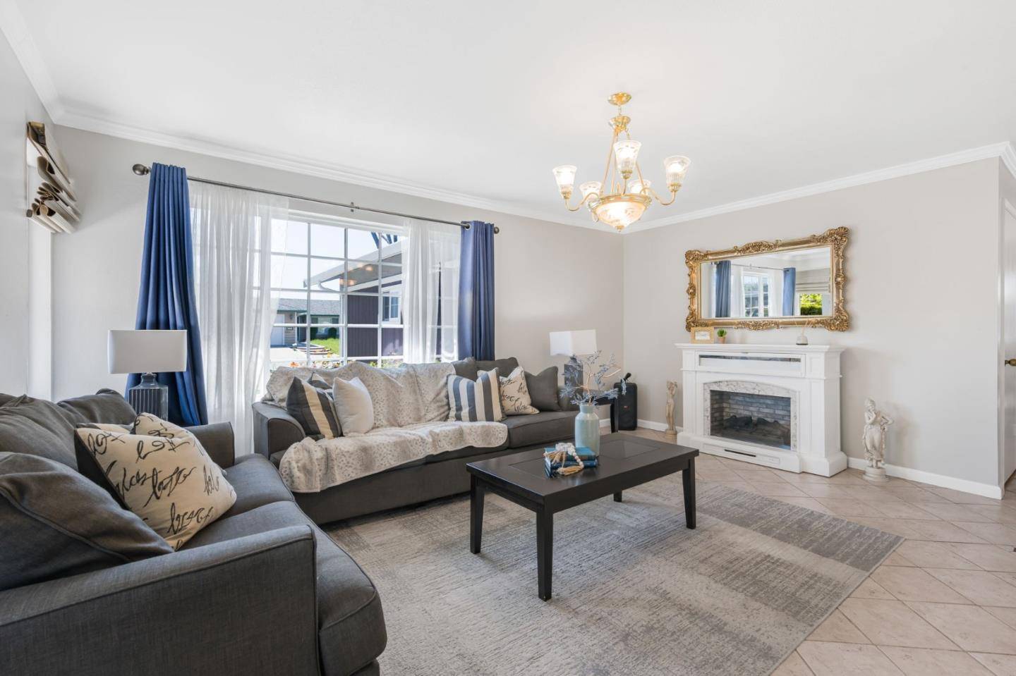 Milpitas, CA 95035,685 Parvin DR