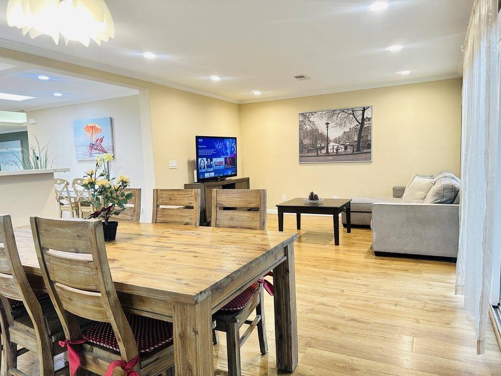San Mateo, CA 94401,638 Rand ST