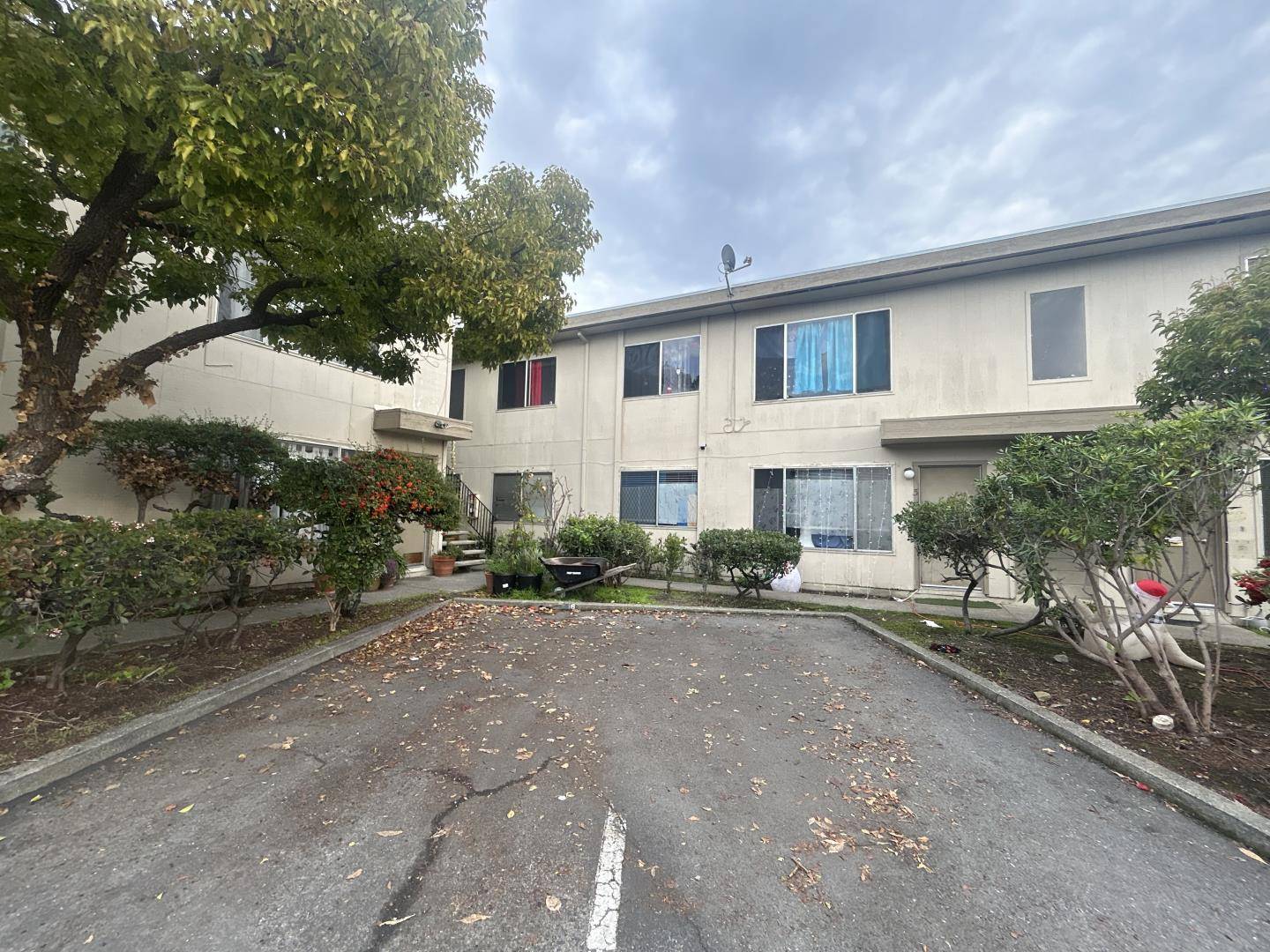 San Rafael, CA 94901,16 Marian CT