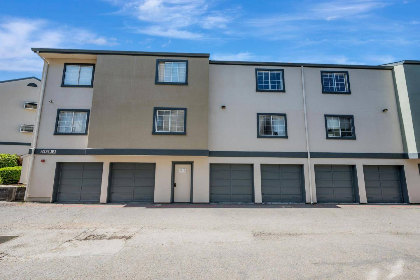 Daly City, CA 94014,1028 San Luis CIR 631