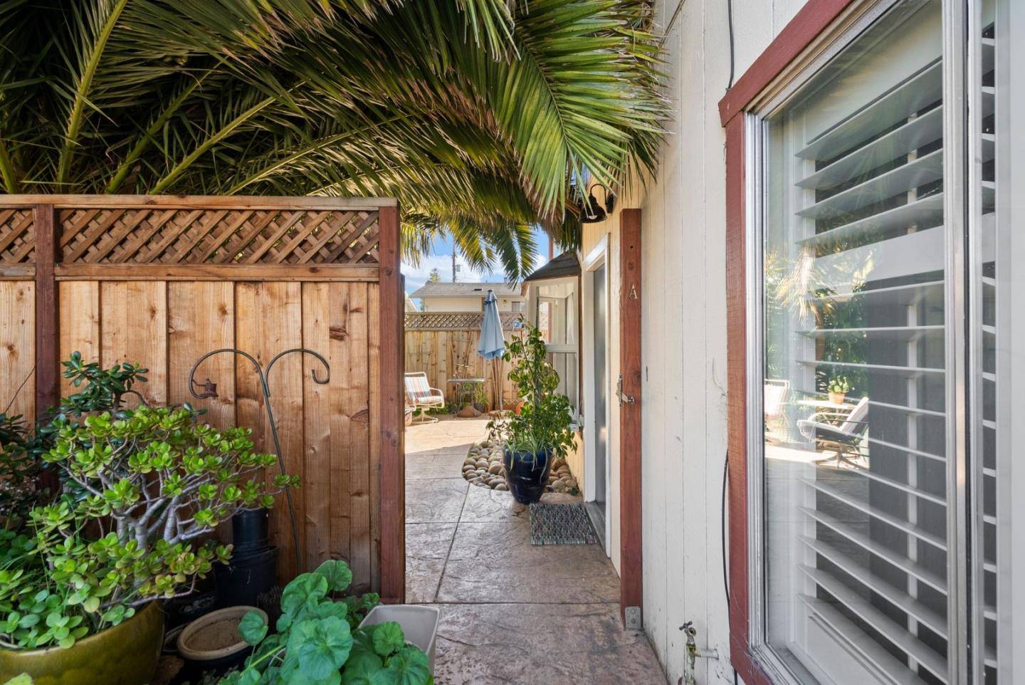 Santa Cruz, CA 95062,1727 30th AVE A