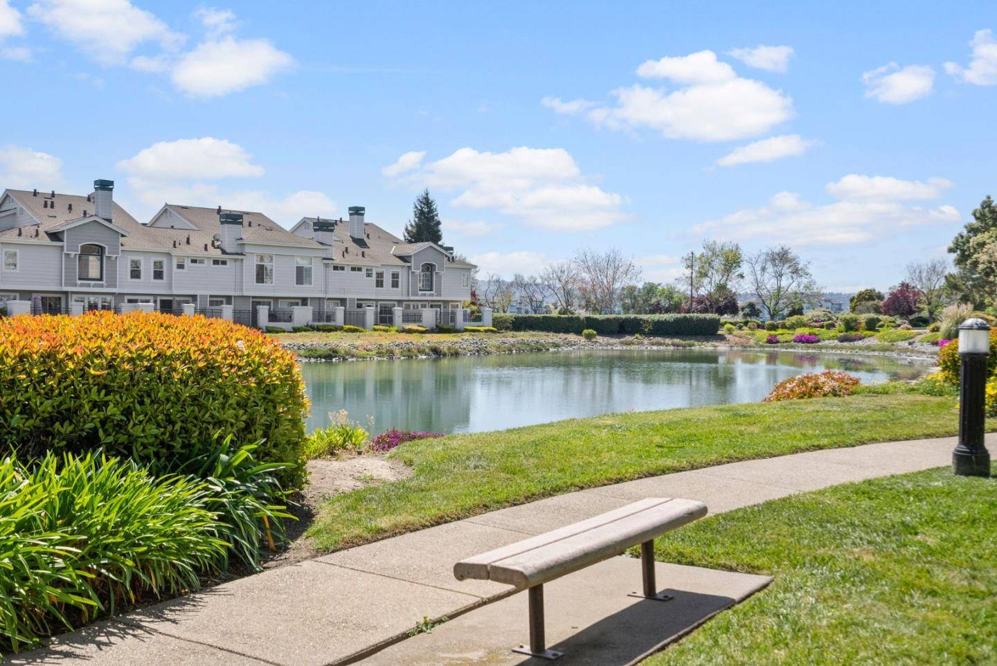 Redwood Shores, CA 94065,394 Genoa DR
