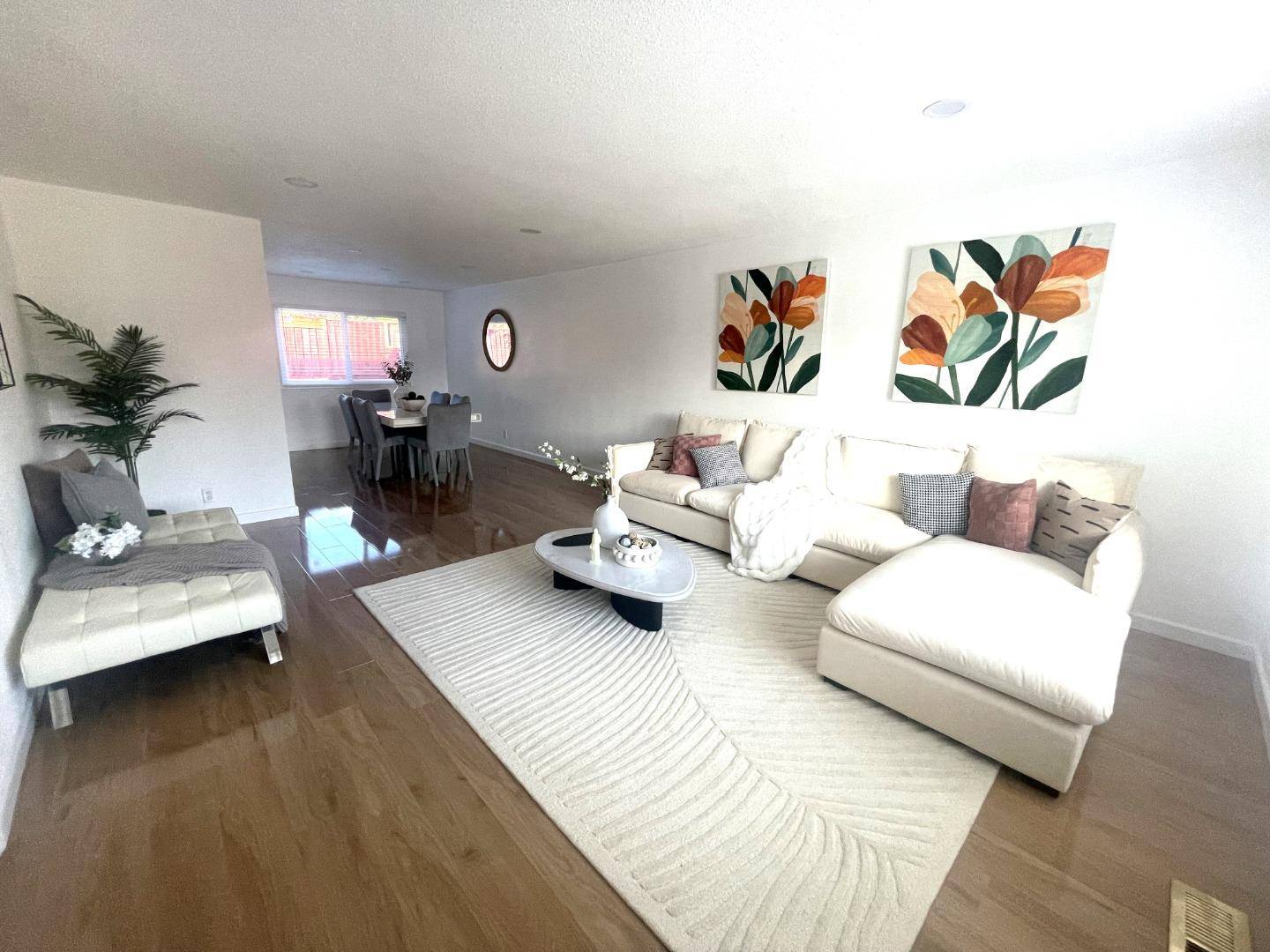 San Jose, CA 95133,1982 Ensign WAY