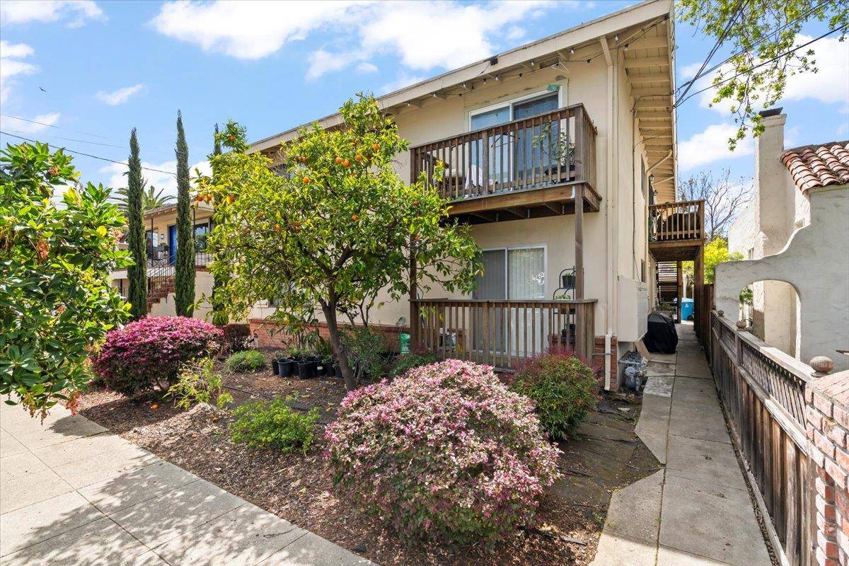 Redwood City, CA 94061,1172 Clinton ST