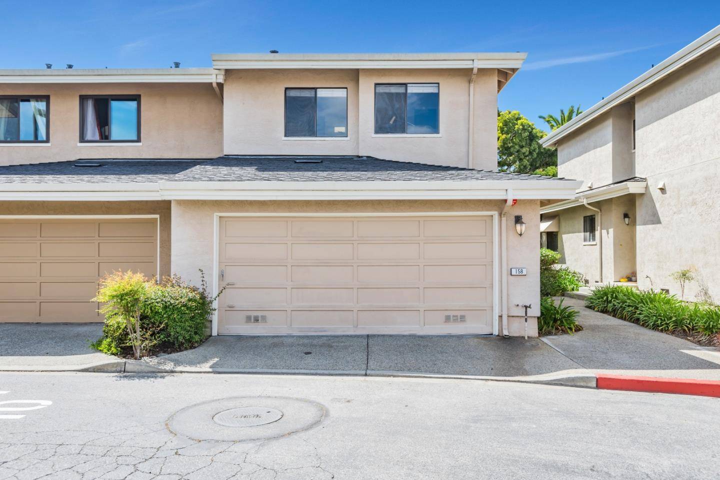 Foster City, CA 94404,158 Albacore LN