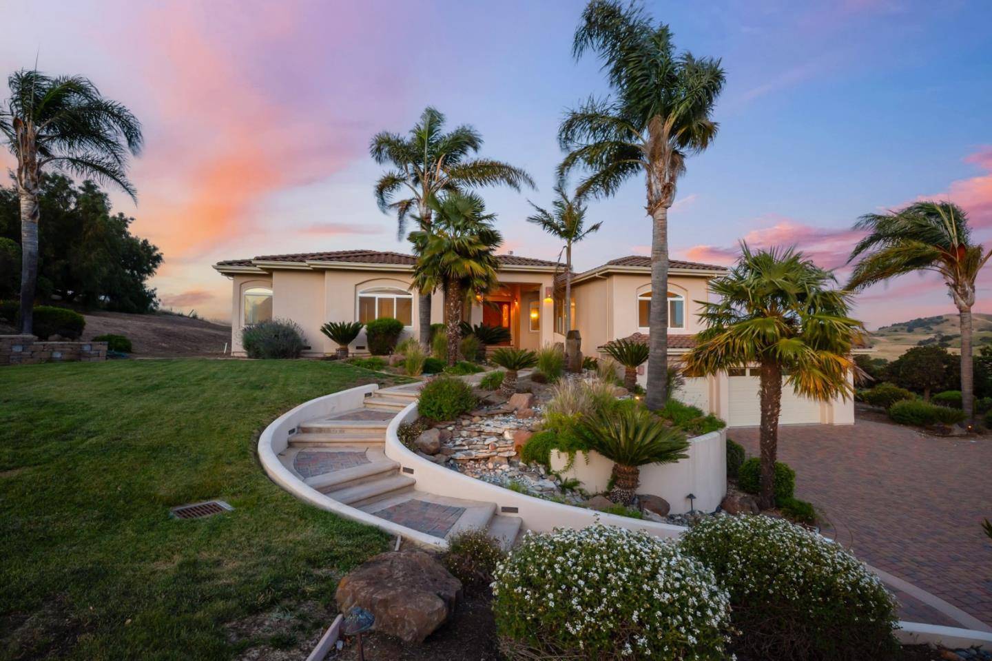 Hollister, CA 95023,4165 Ashford CIR