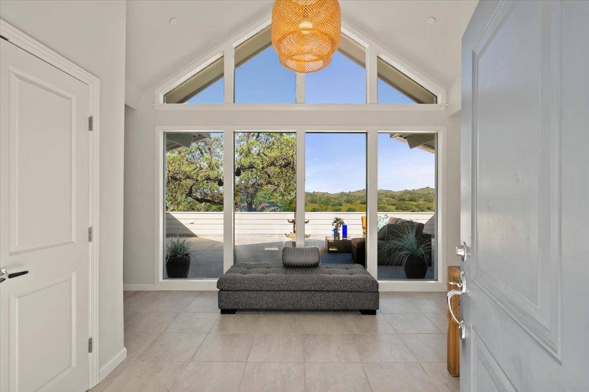 Hollister, CA 95023,22500 Pacheco Pass Hwy