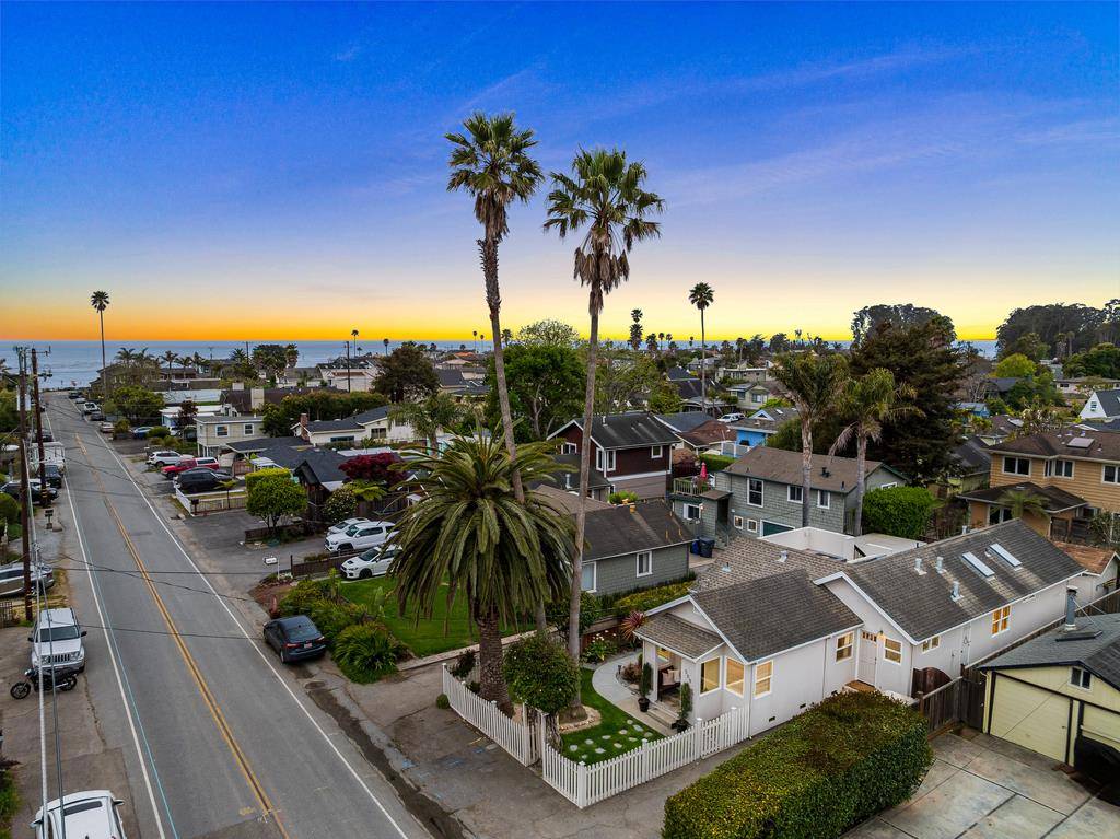 Santa Cruz, CA 95062,509 36th AVE