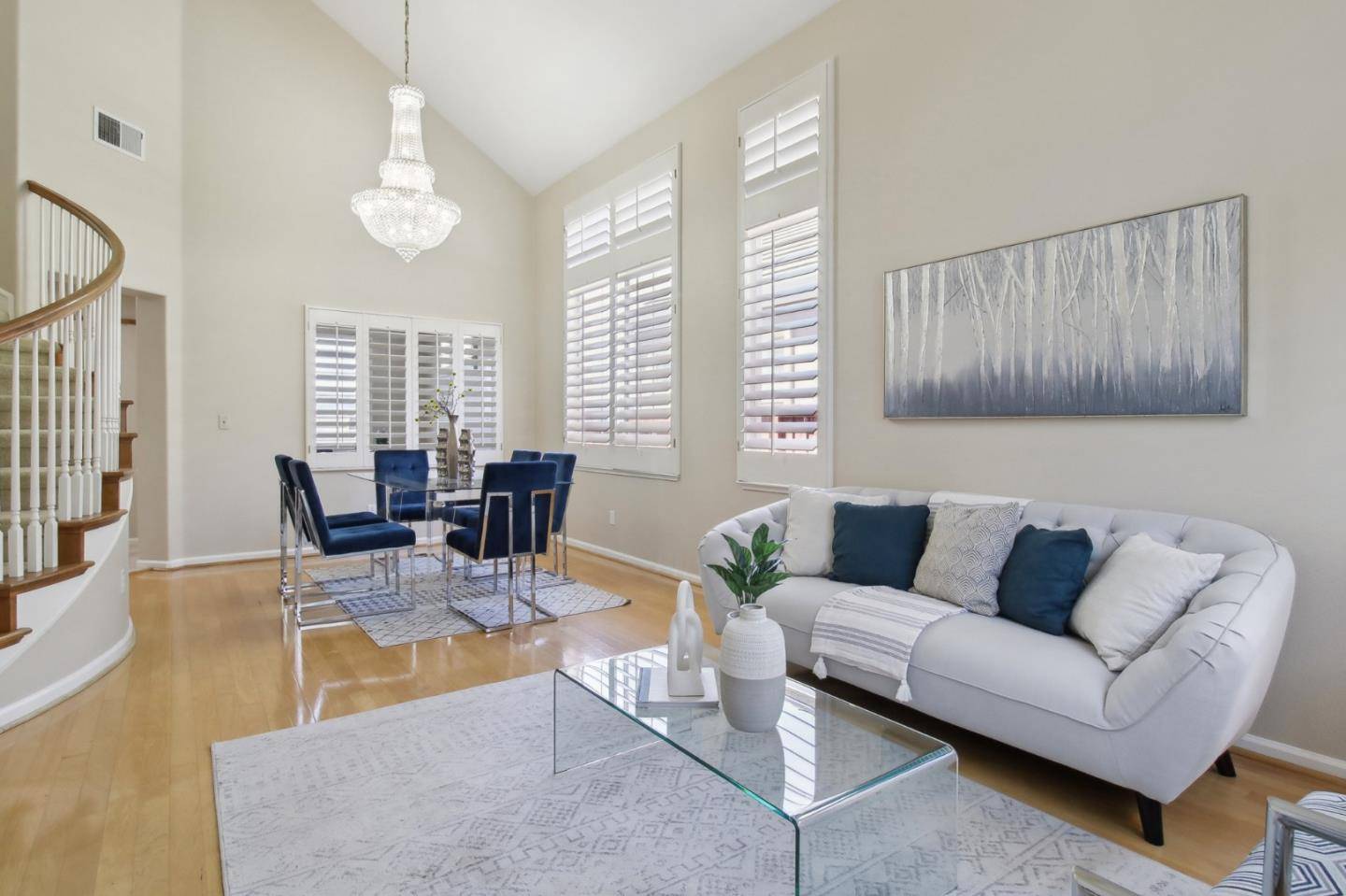 South San Francisco, CA 94080,18 Joseph DR