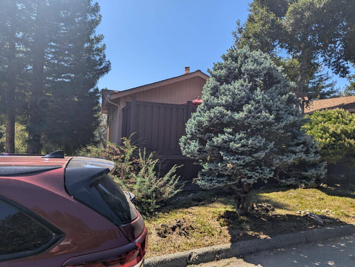 Boulder Creek, CA 95006,267 Crows Nest DR