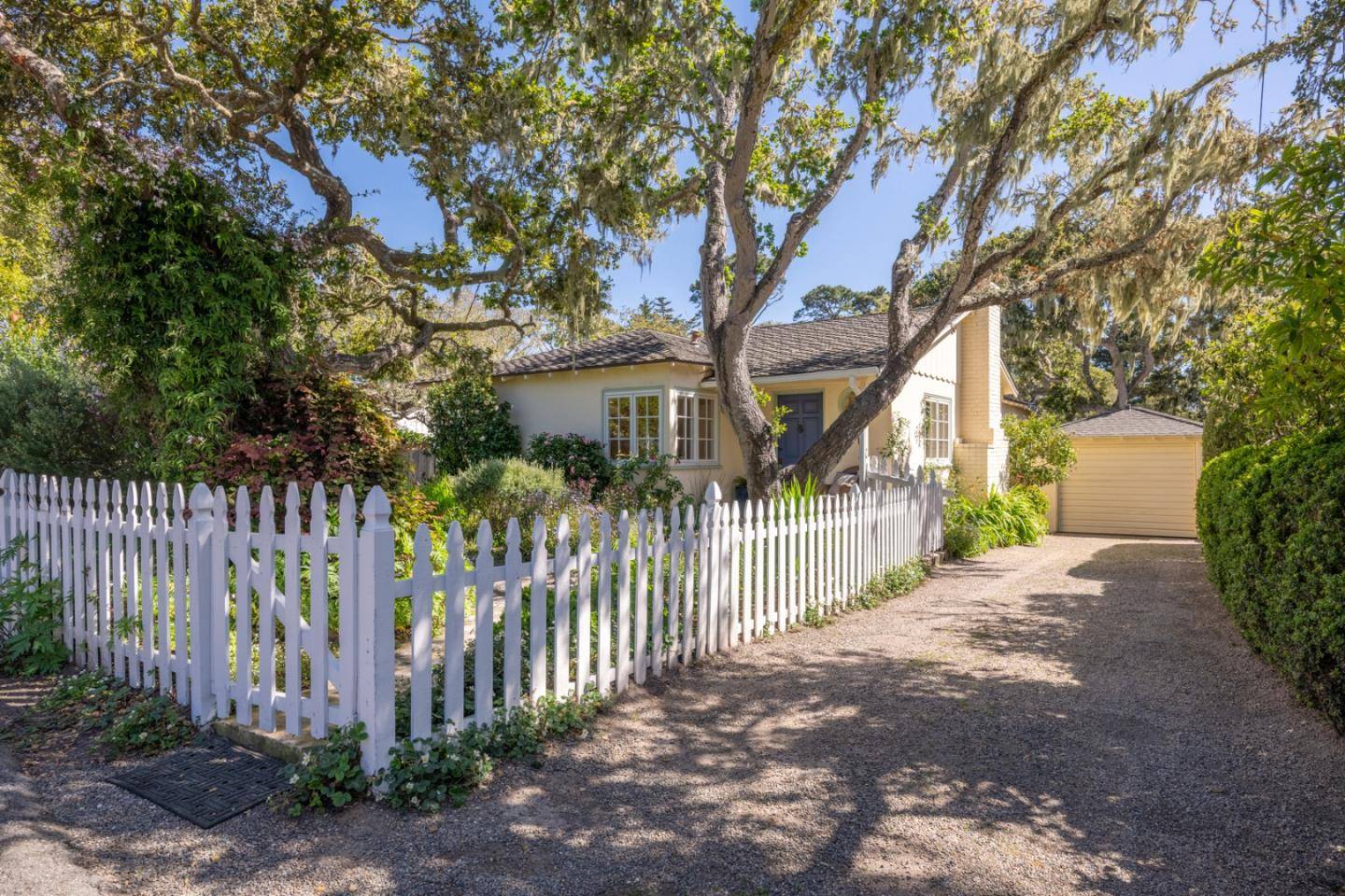 Carmel, CA 93921,0 4th Avenue 2 SW of Randall Way