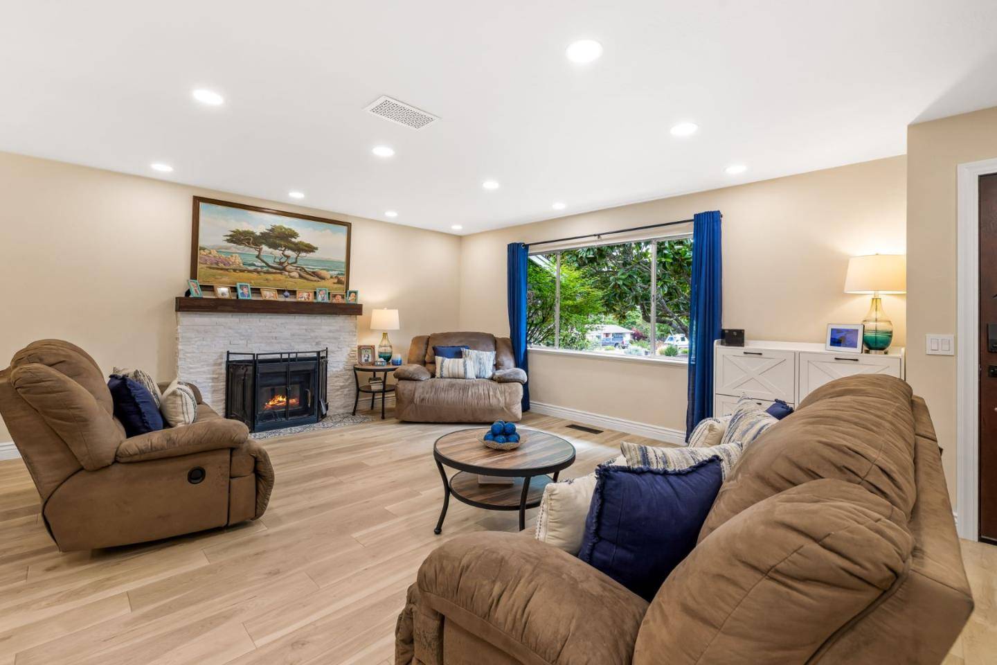 Monterey, CA 93940,2040 Marsala CIR