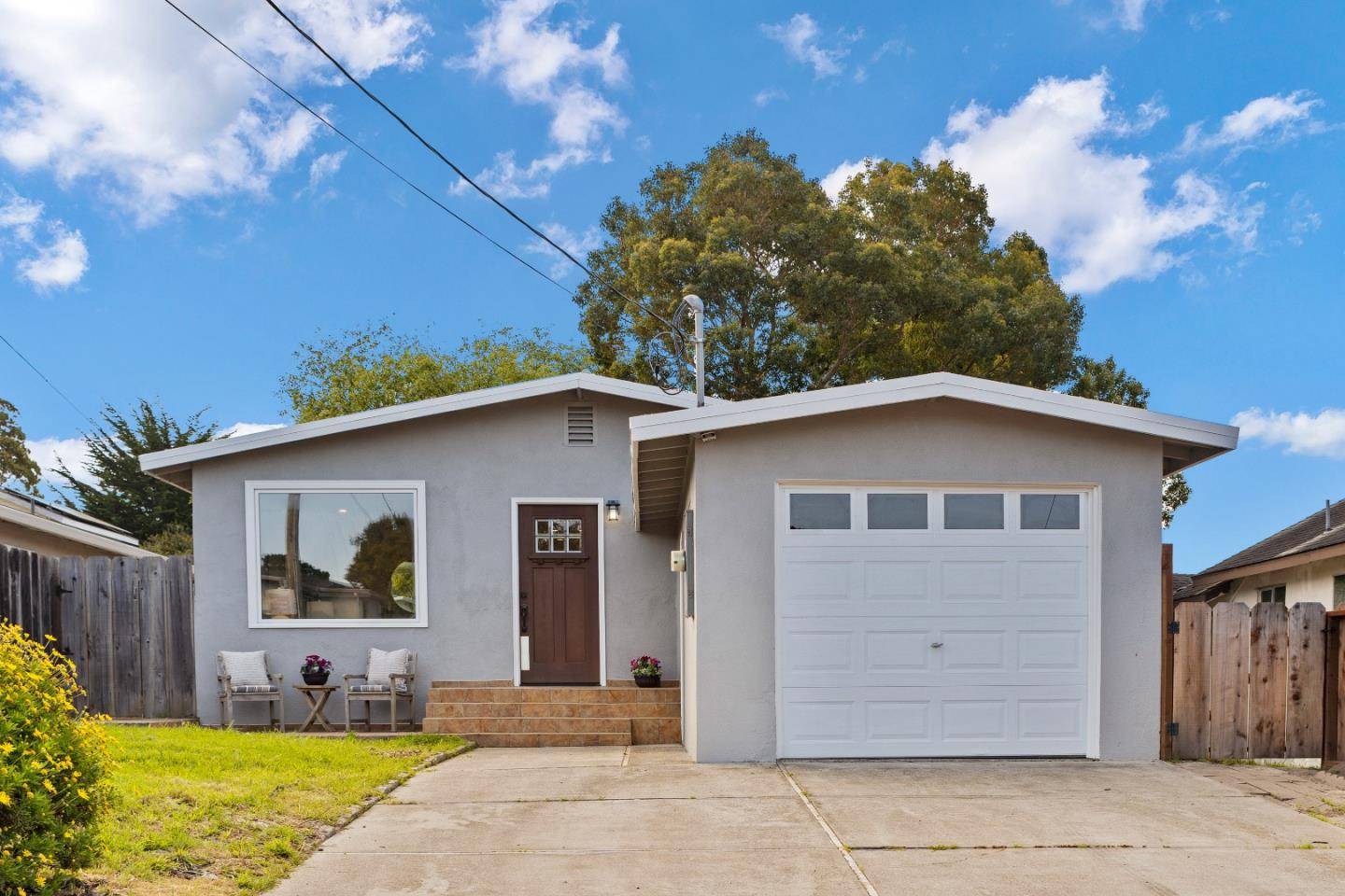 Pacific Grove, CA 93950,1307 Lawton AVE