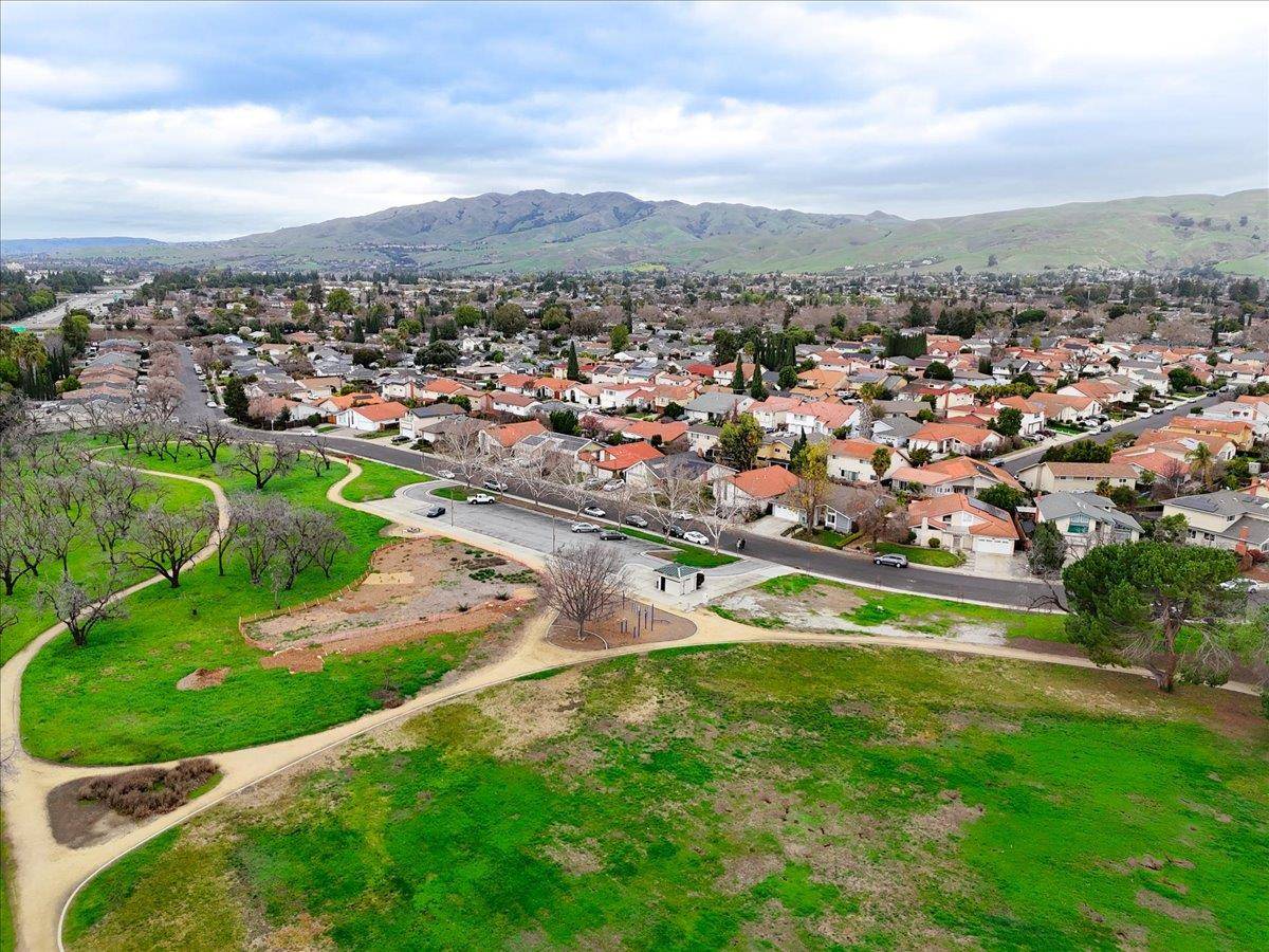 San Jose, CA 95132,1794 Bethany AVE