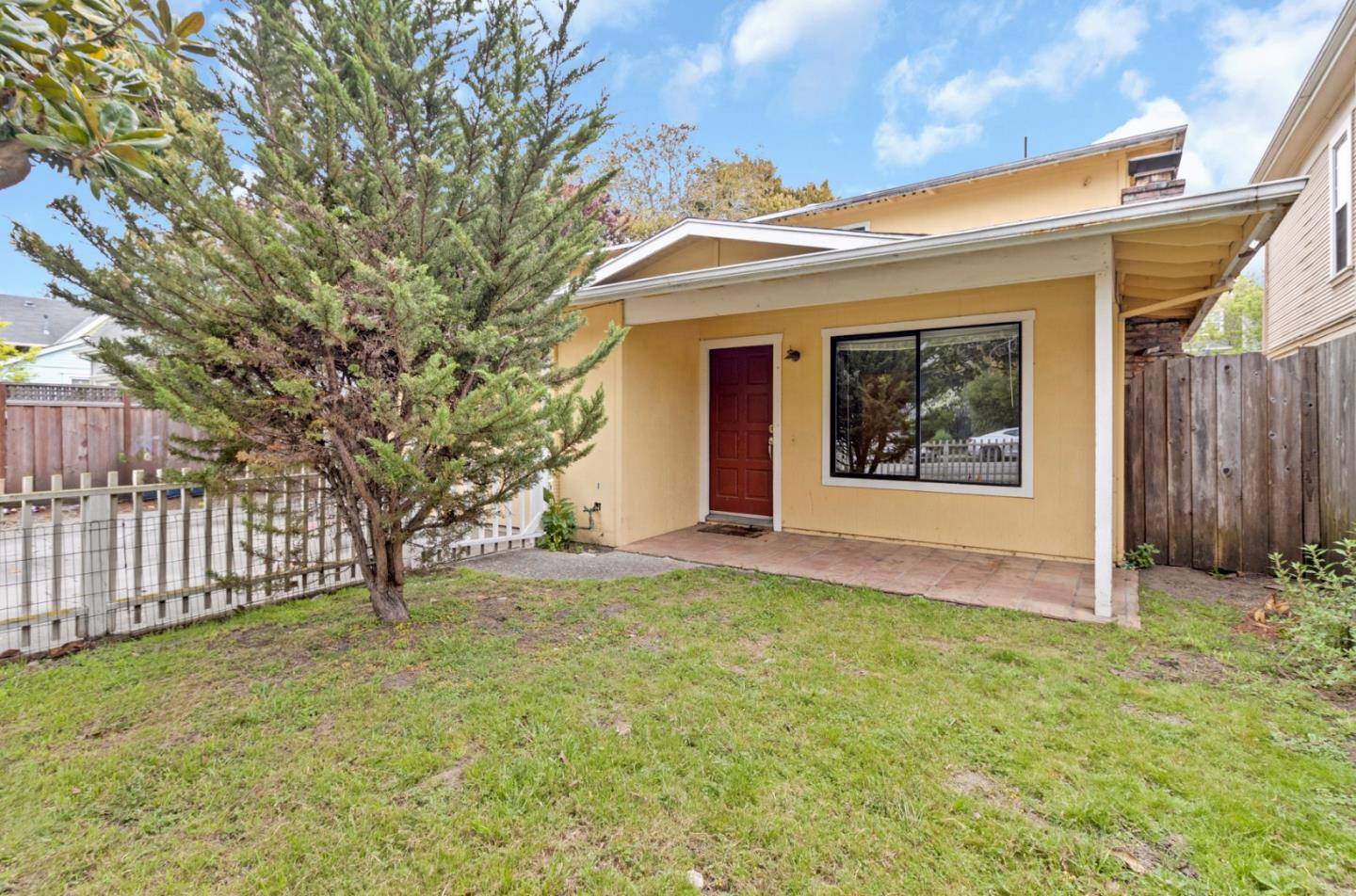 Santa Cruz, CA 95060,148 Myrtle ST