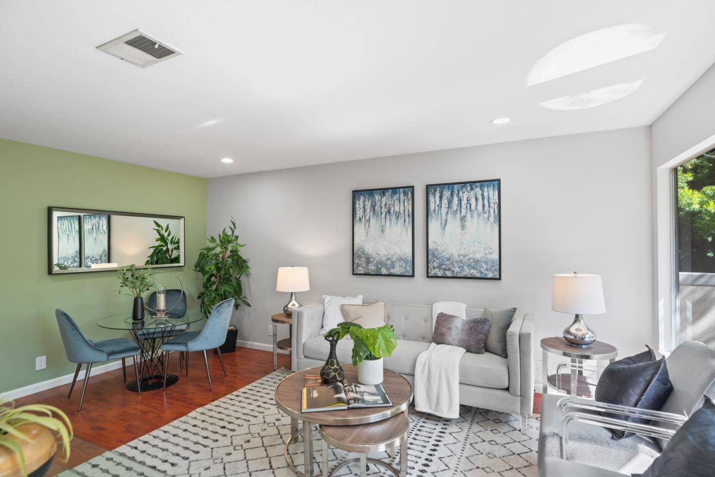 Sunnyvale, CA 94086,891 W California AVE Y