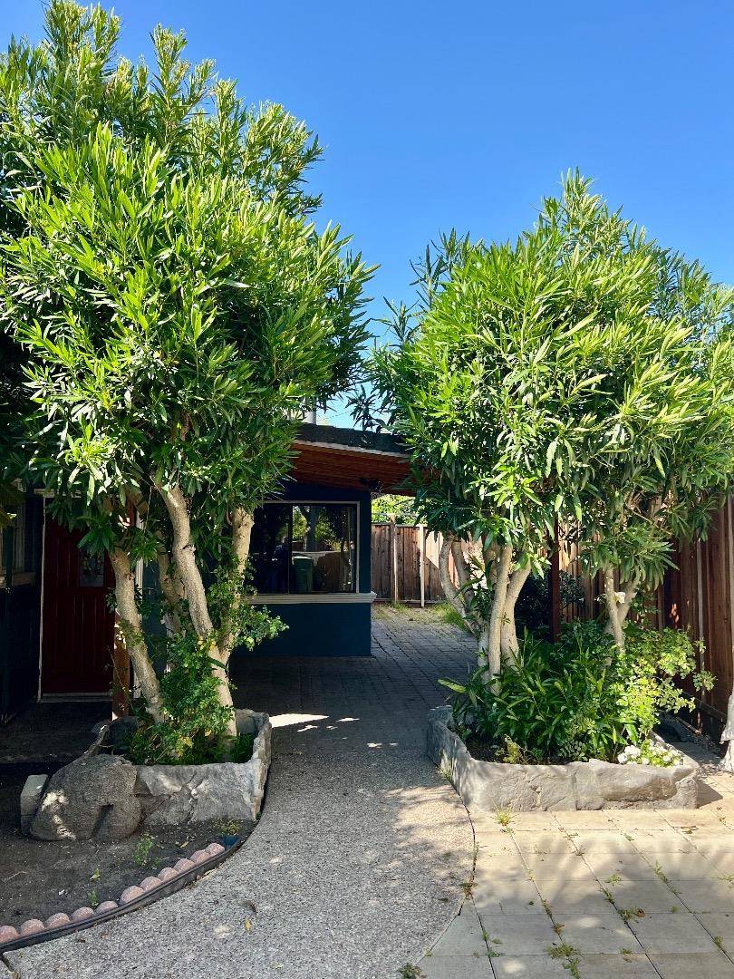 Milpitas, CA 95035,1449 Mercury CT