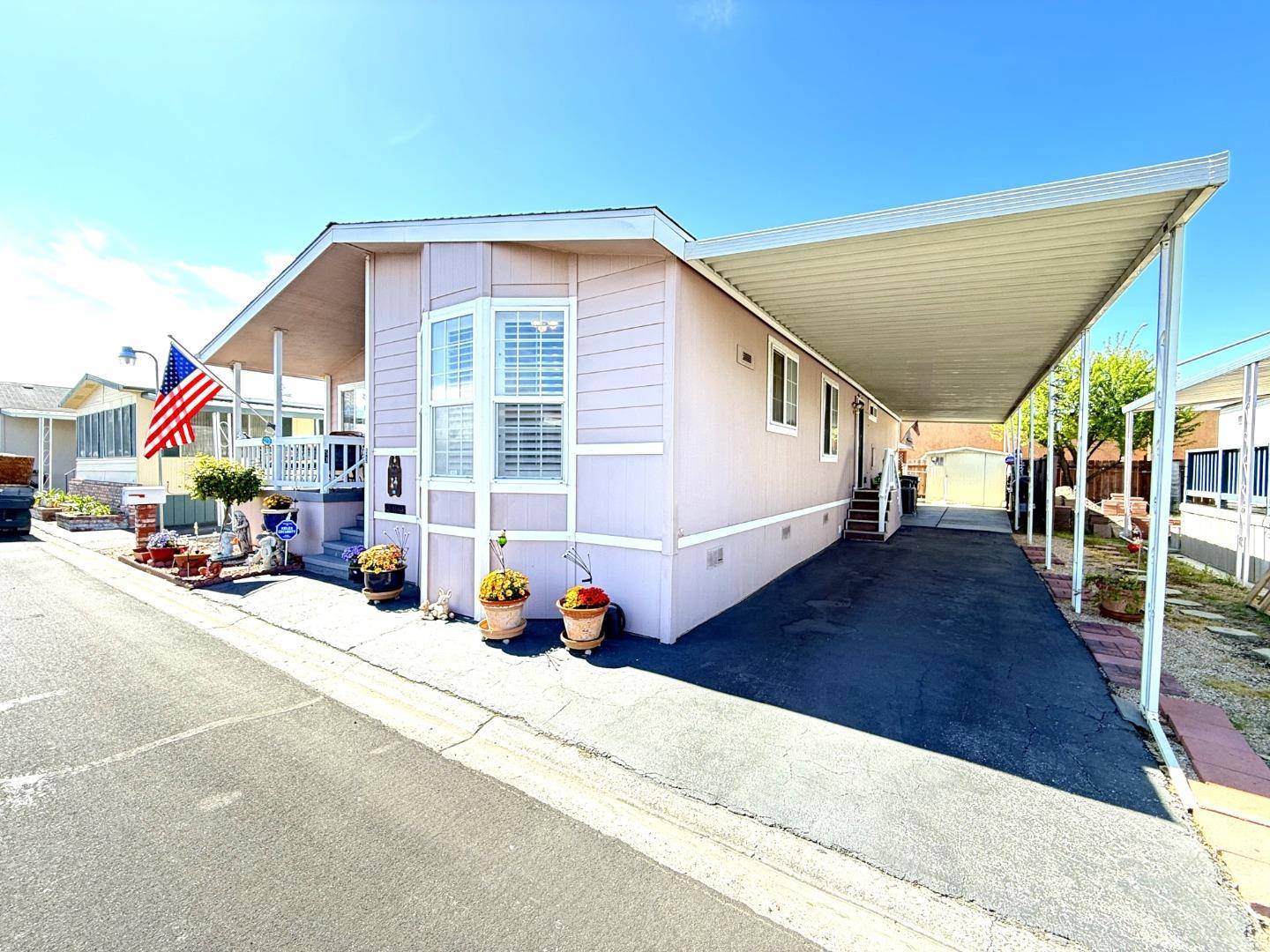 San Jose, CA 95136,3300 Narvaez AVE 53