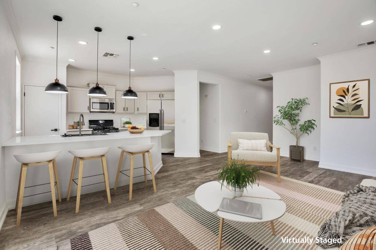 Madera, CA 93638,1338 Apple CT