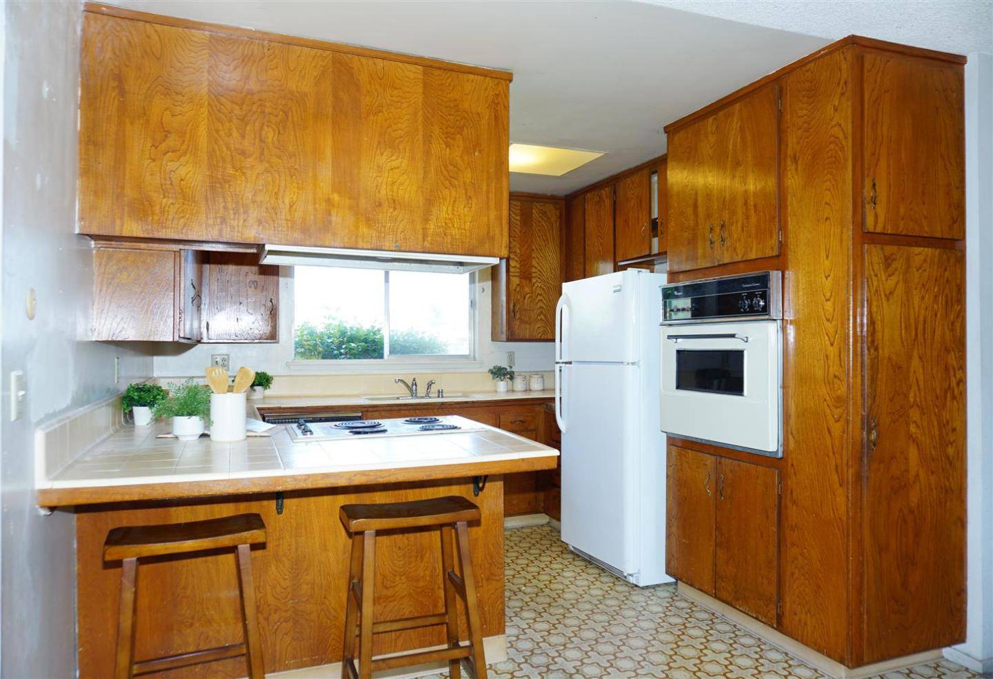 Santa Clara, CA 95051,3282 Loma Alta DR