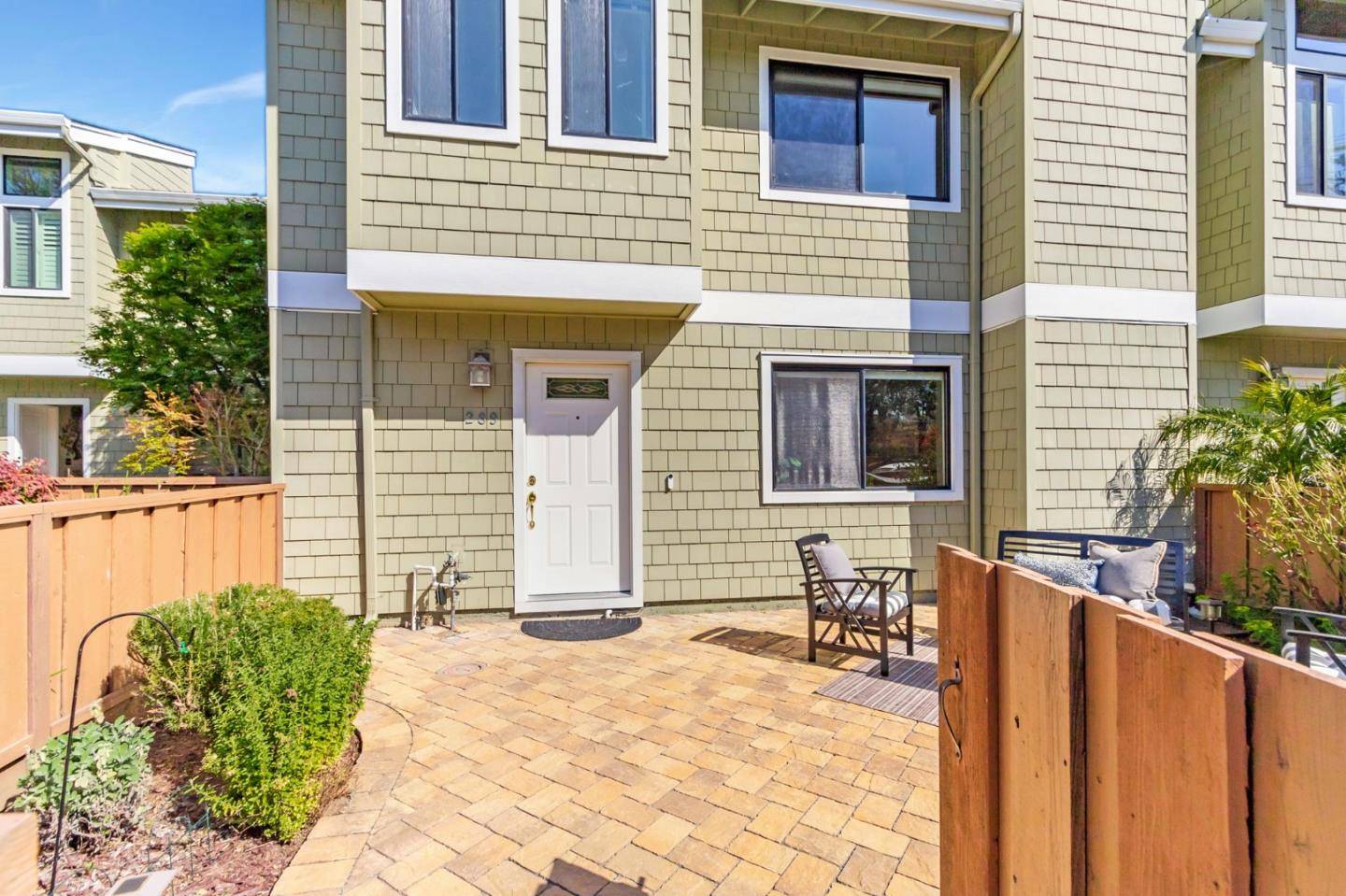 Los Gatos, CA 95032,289 De Soto DR