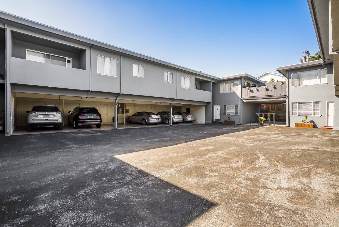 Millbrae, CA 94030,Broadway