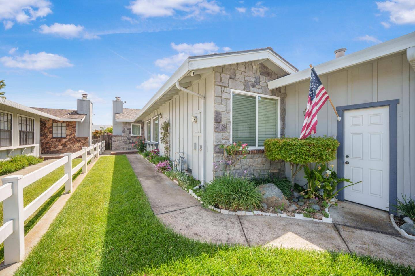 Morgan Hill, CA 95037,16652 Lone Hill DR