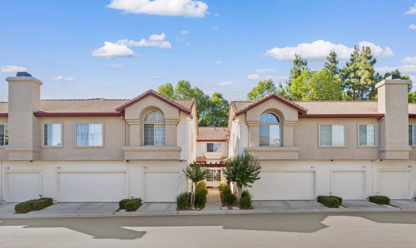 Pleasanton, CA 94588,5666 Belleza DR