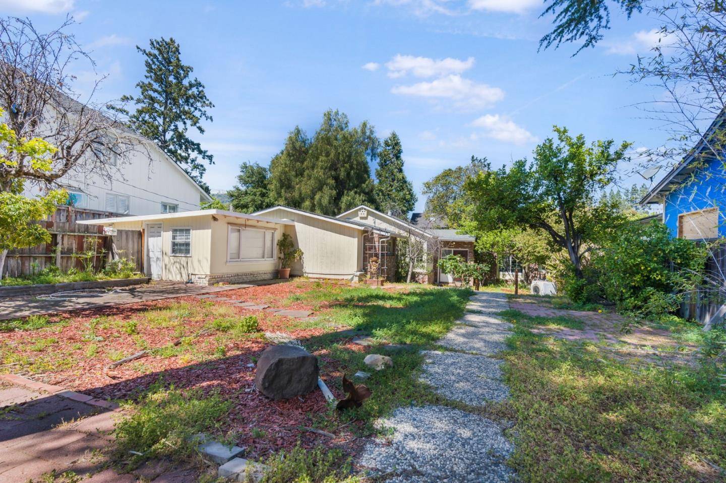 Los Gatos, CA 95032,495 Bird AVE