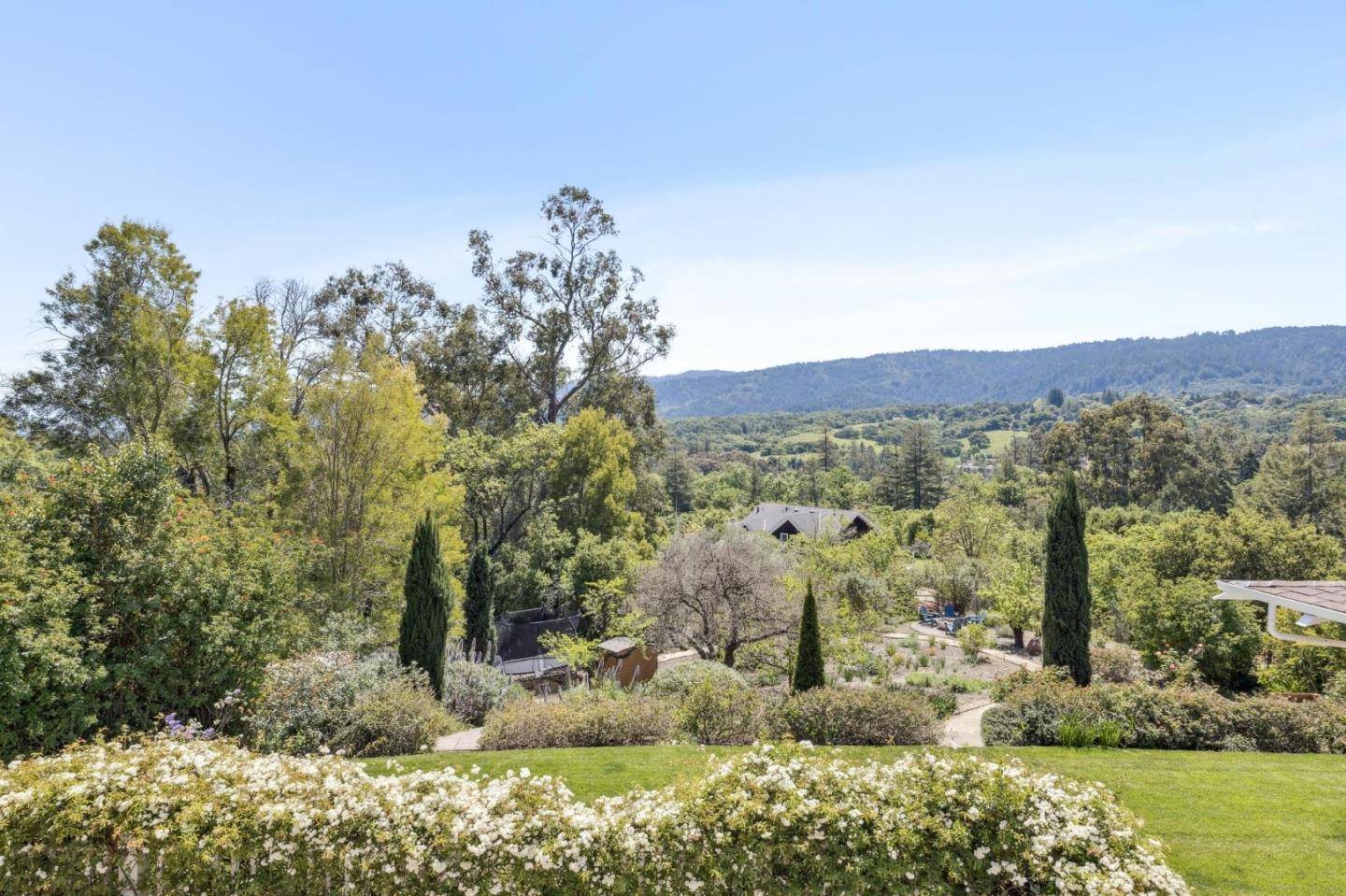 Woodside, CA 94062,642 Woodside WAY