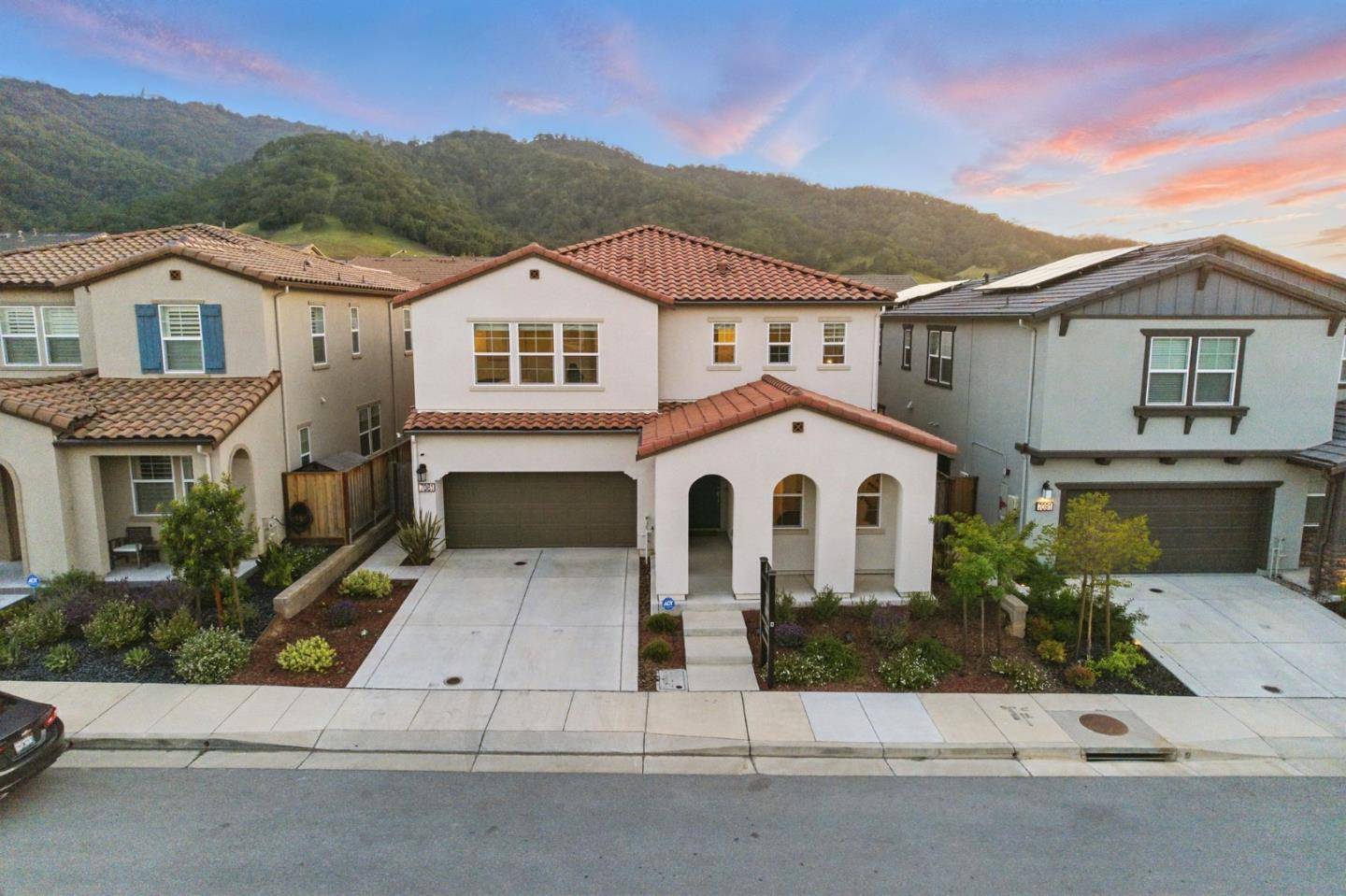 Gilroy, CA 95020,7081 Kirigin WAY