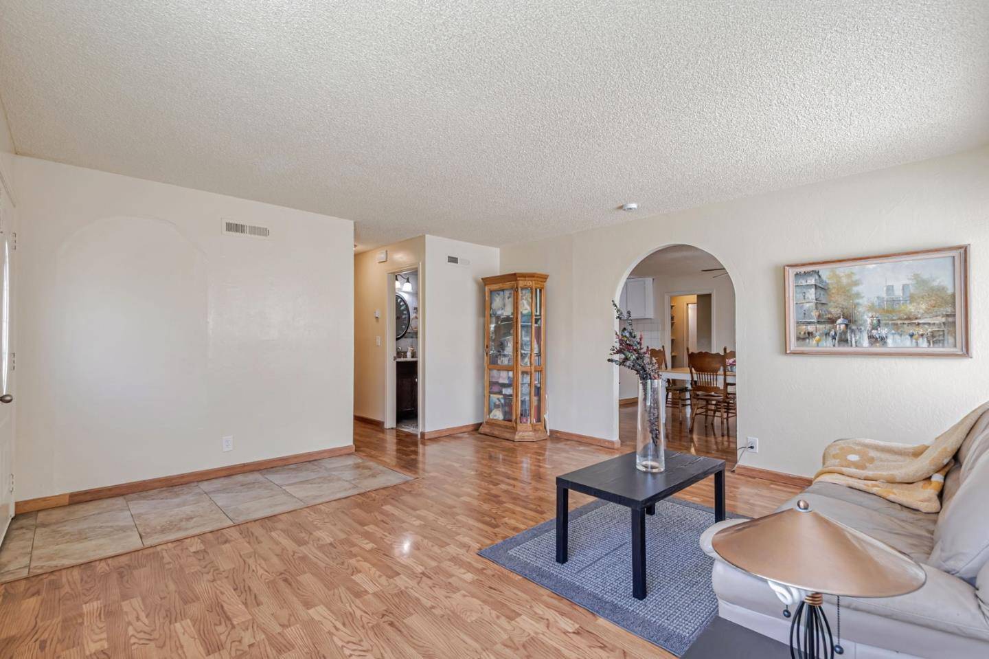 San Jose, CA 95119,263 Vineyard DR