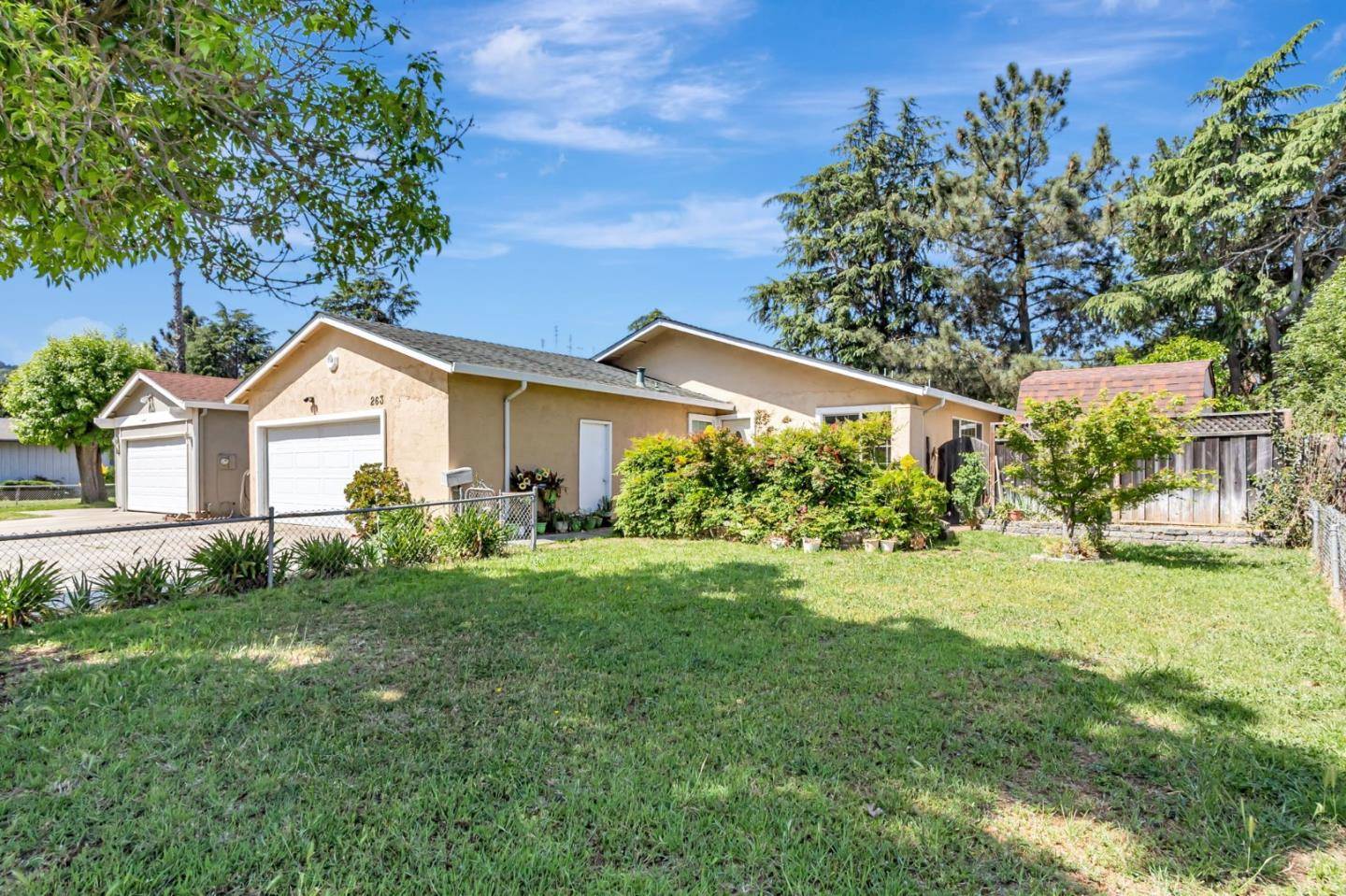 San Jose, CA 95119,263 Vineyard DR