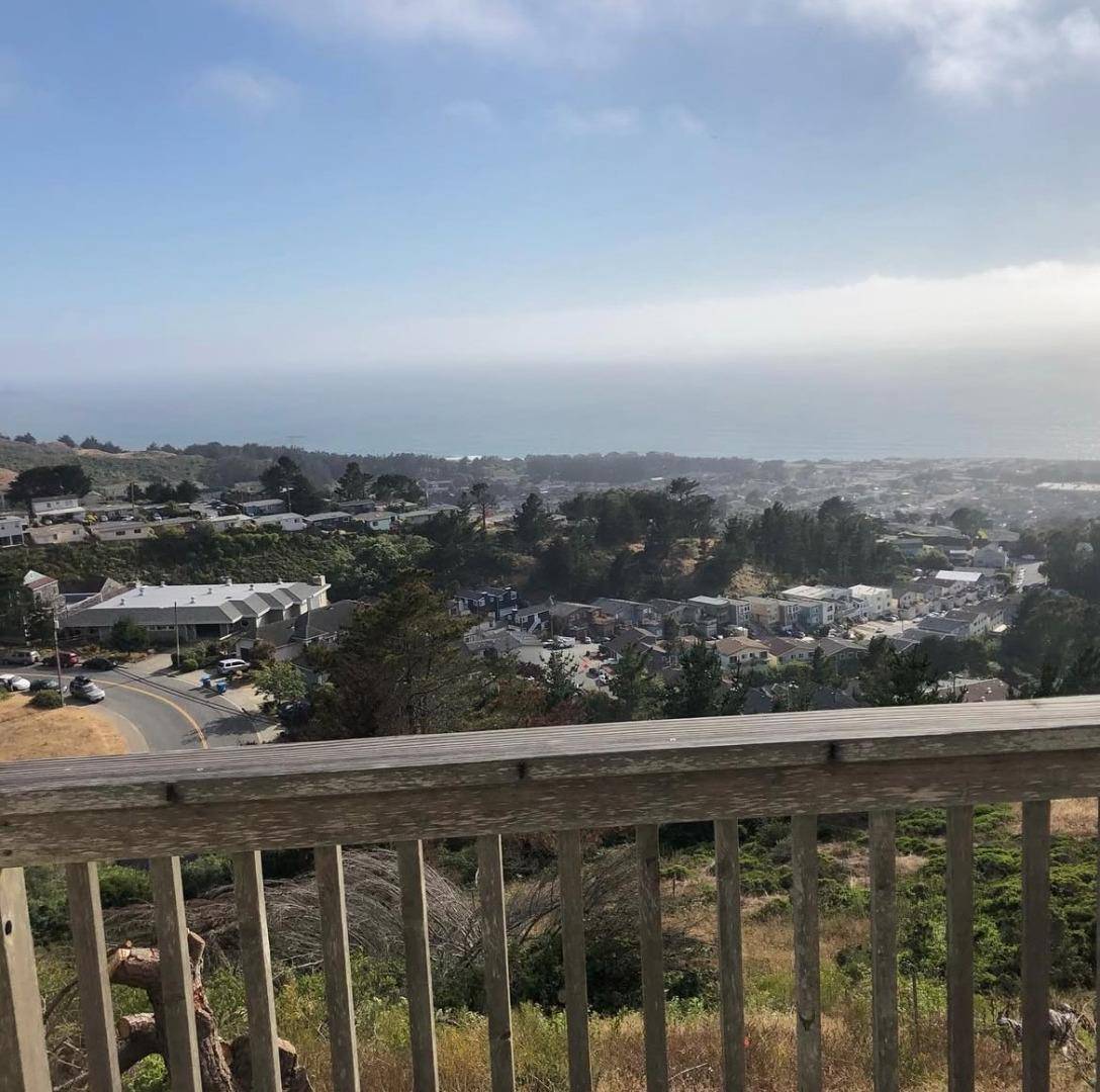 Pacifica, CA 94044,432 Heathcliff DR