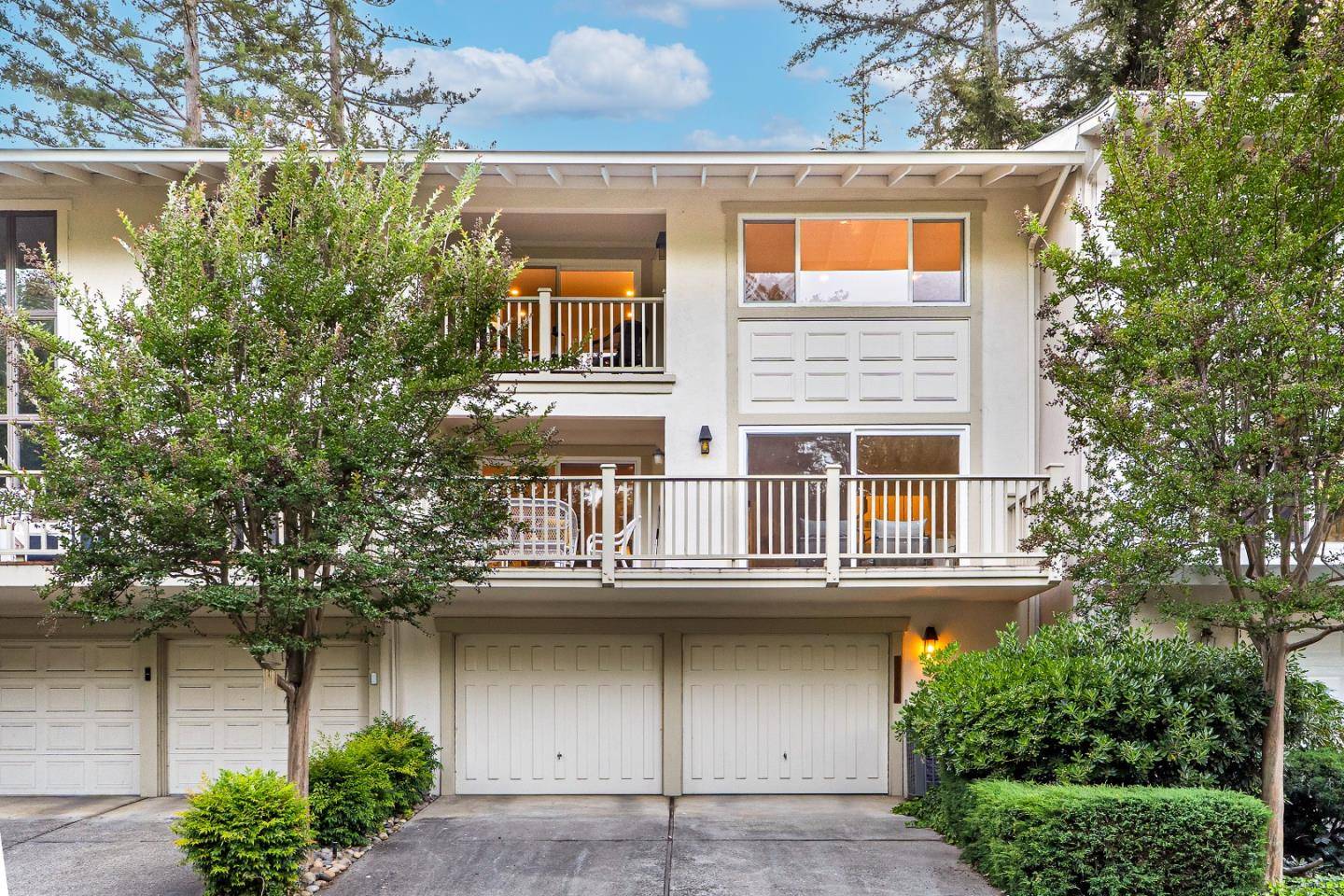 Saratoga, CA 95070,14664 Springer AVE