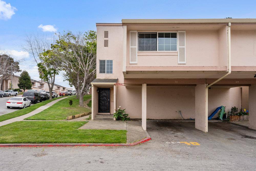 Salinas, CA 93905,918 Acosta PLZ 70