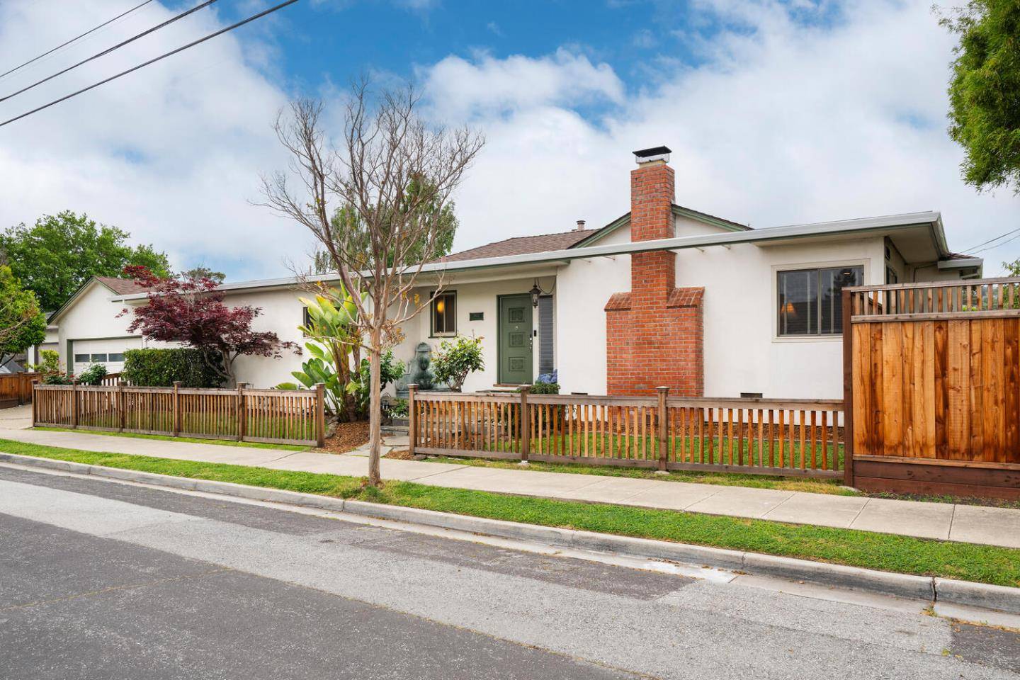 Redwood City, CA 94061,1903 Madison AVE