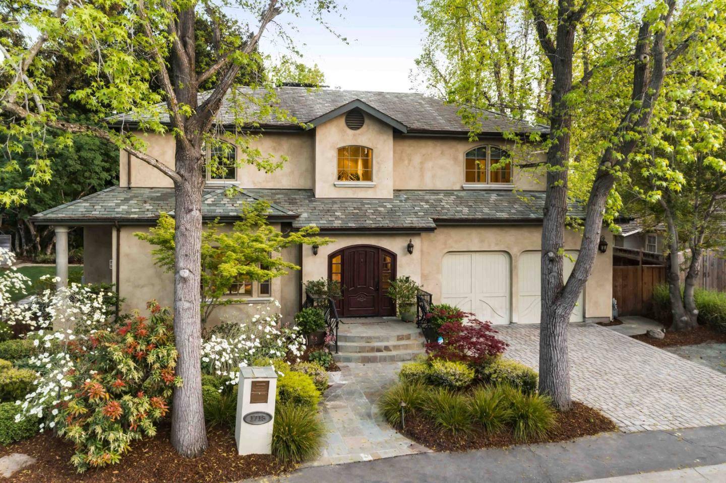 Menlo Park, CA 94025,1715 Bay Laurel DR