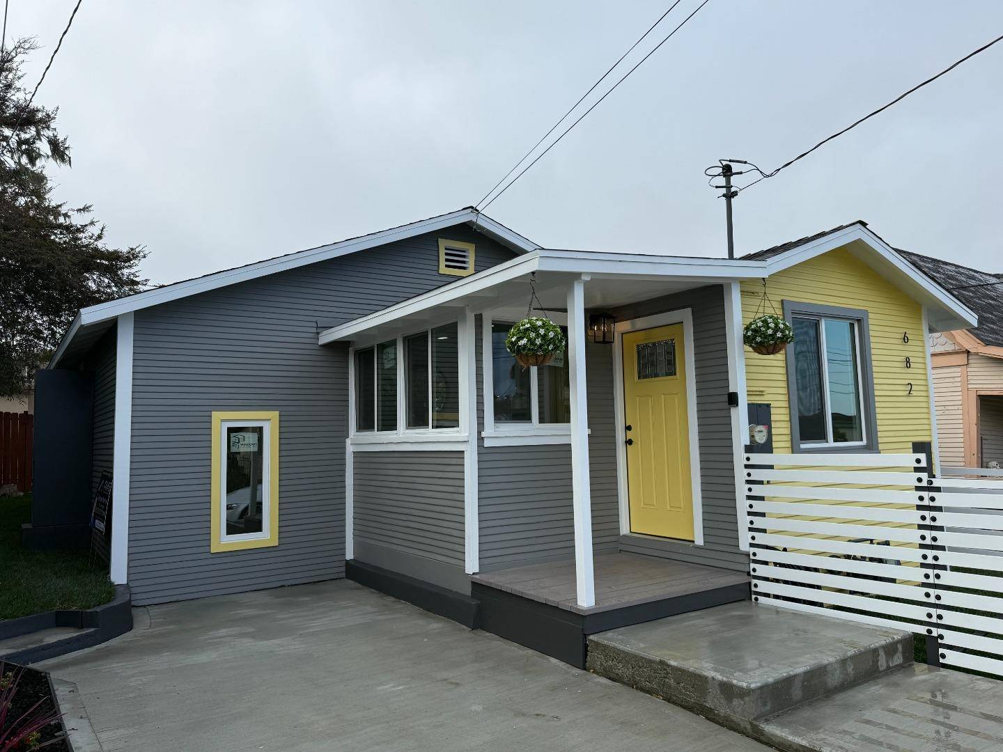 Monterey, CA 93940,684 David AVE
