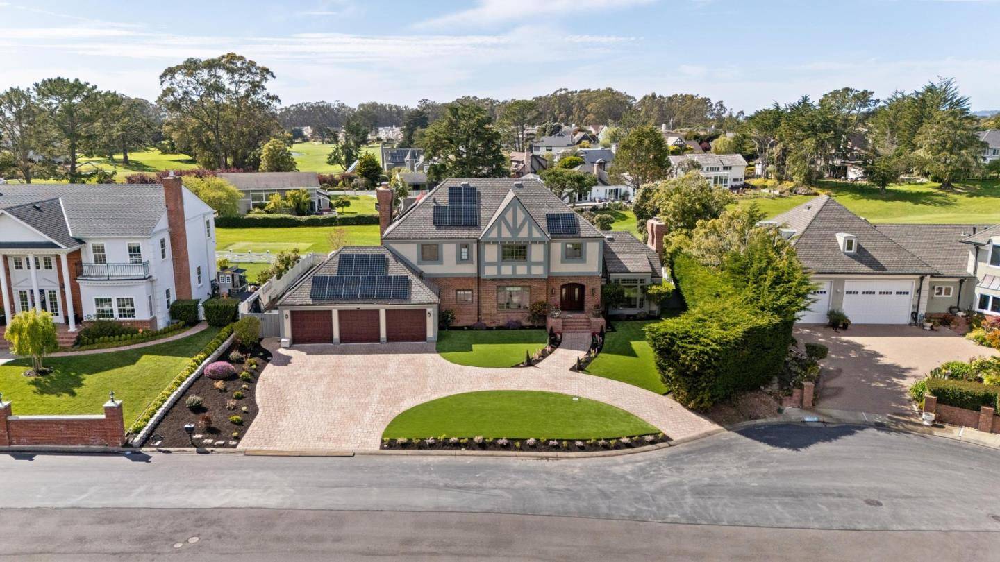 Half Moon Bay, CA 94019,2180 Bayhill CT