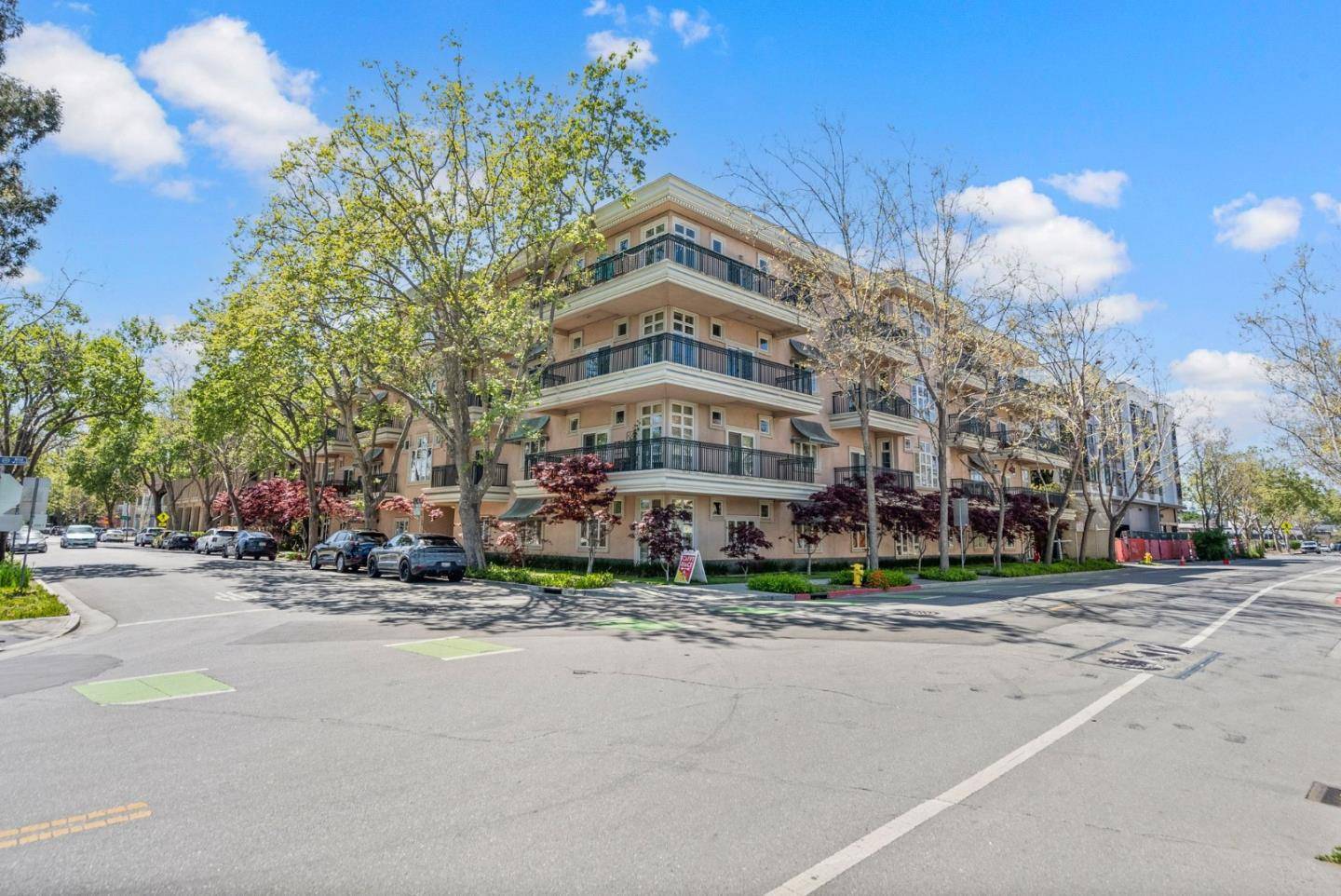 Palo Alto, CA 94306,200 Sheridan 103