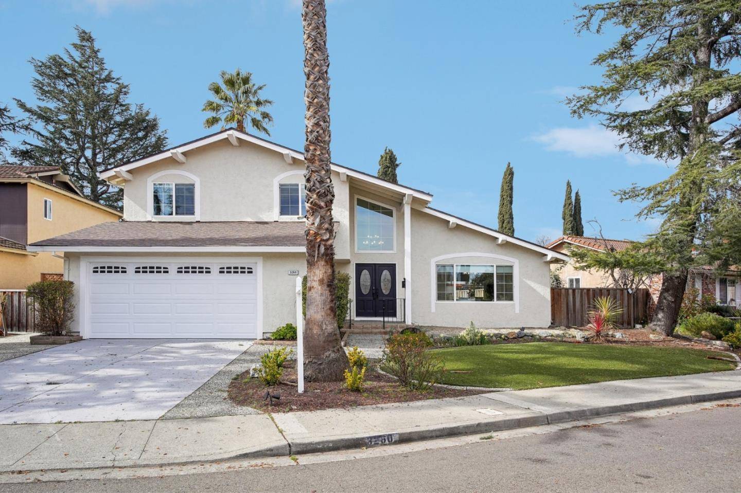 Pleasanton, CA 94588,3260 Runnymede CT
