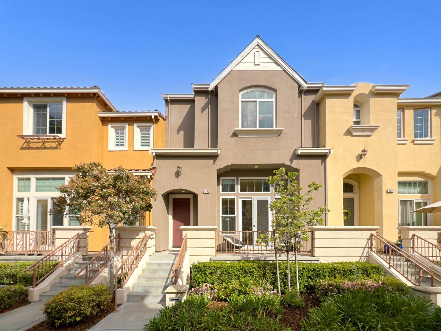 Santa Clara, CA 95054,4362 Headen WAY