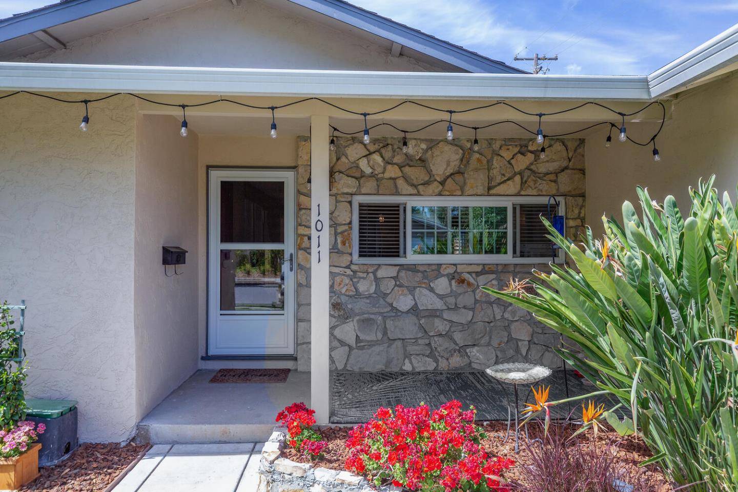 San Jose, CA 95136,1011 Rawlings DR