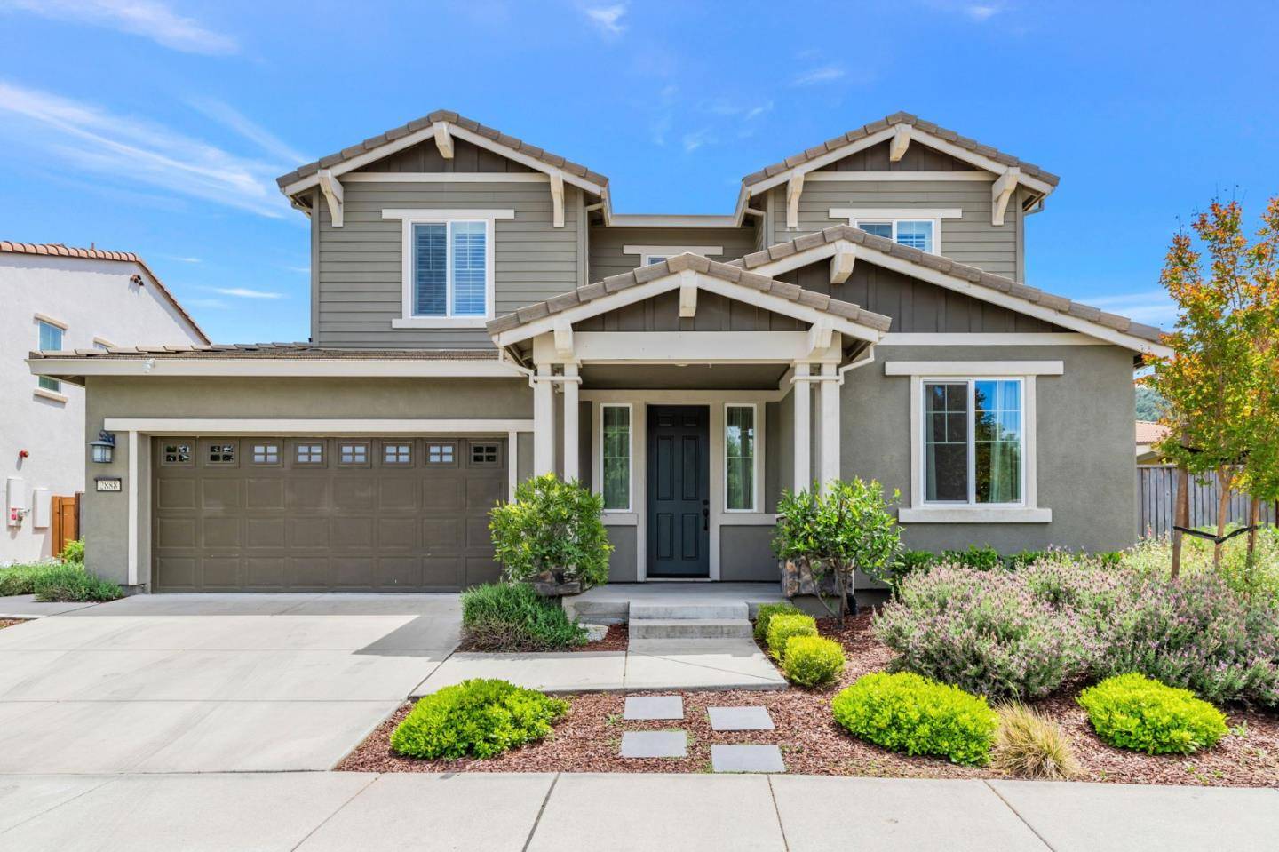 Gilroy, CA 95020,2888 Lemon Grass LN