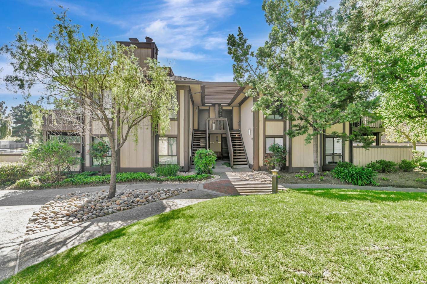 Fremont, CA 94538,39139 Argonaut WAY 101