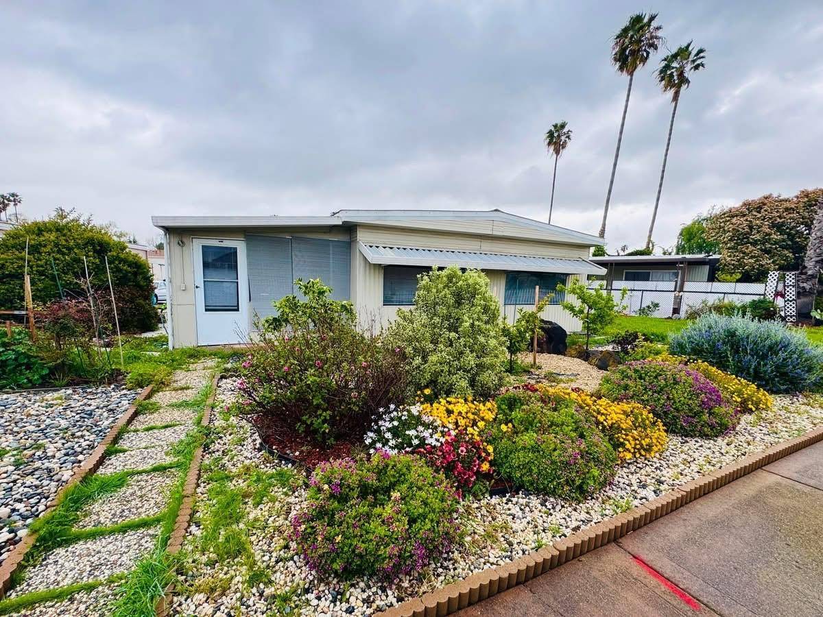 Union City, CA 94587,192 Hawaii CIR 192