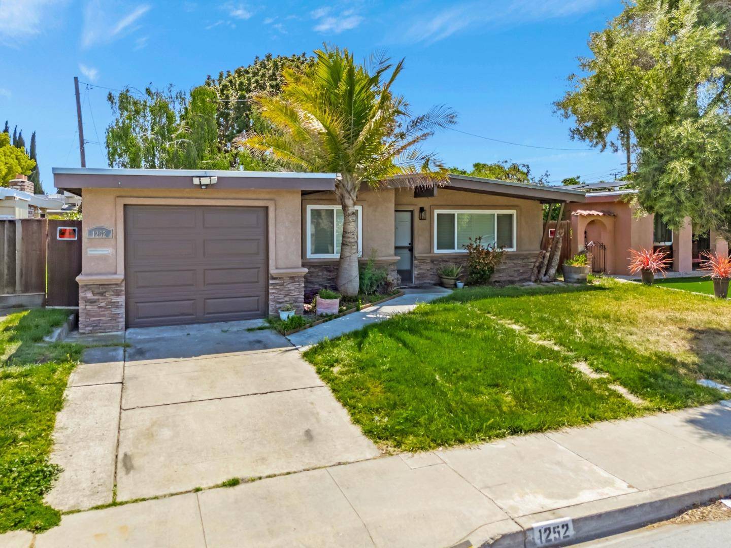 Santa Clara, CA 95050,1252 Cabrillo AVE