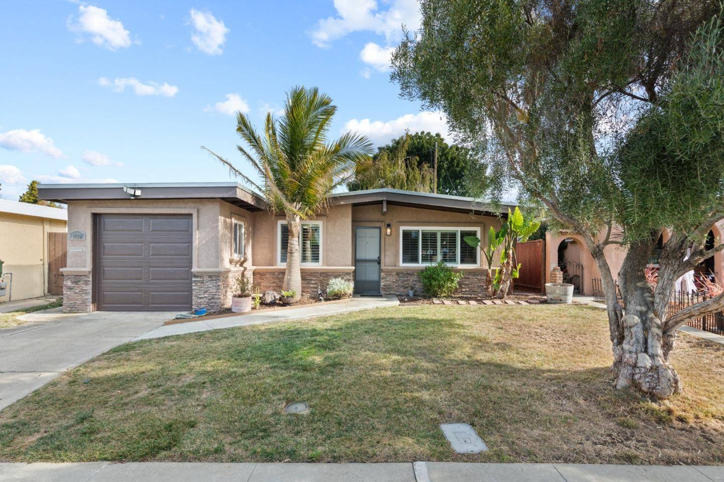 Santa Clara, CA 95050,1252 Cabrillo AVE